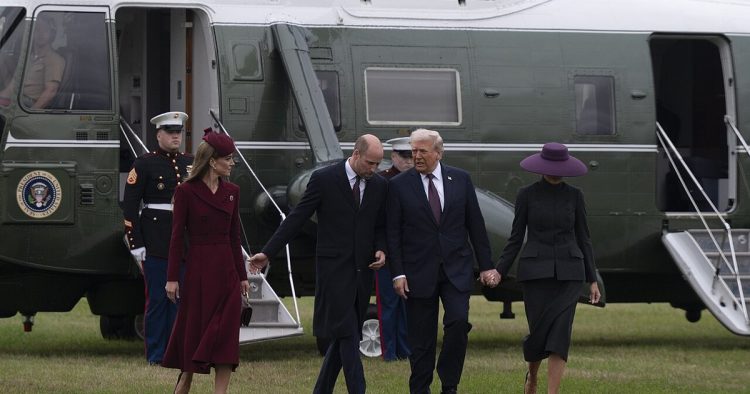 POTUS conducts second state visit to U K (9321810)